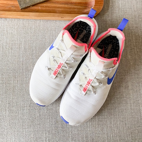 SOLD Nike Free TR 8 Training Shoes - Picture 3 of 9